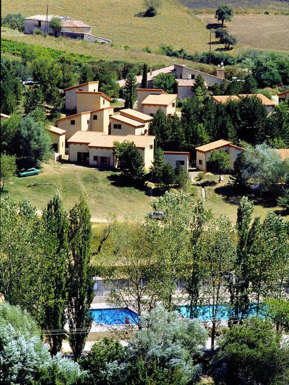 Vvf Drome Provence Hotel Montbrun-les-Bains Exterior foto