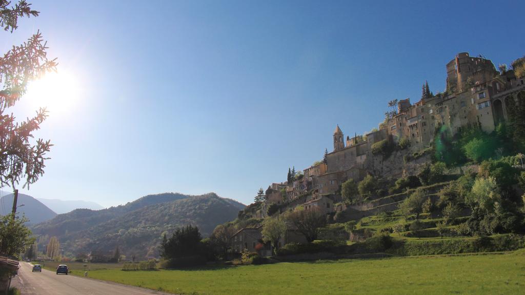 Vvf Drome Provence Hotel Montbrun-les-Bains Exterior foto
